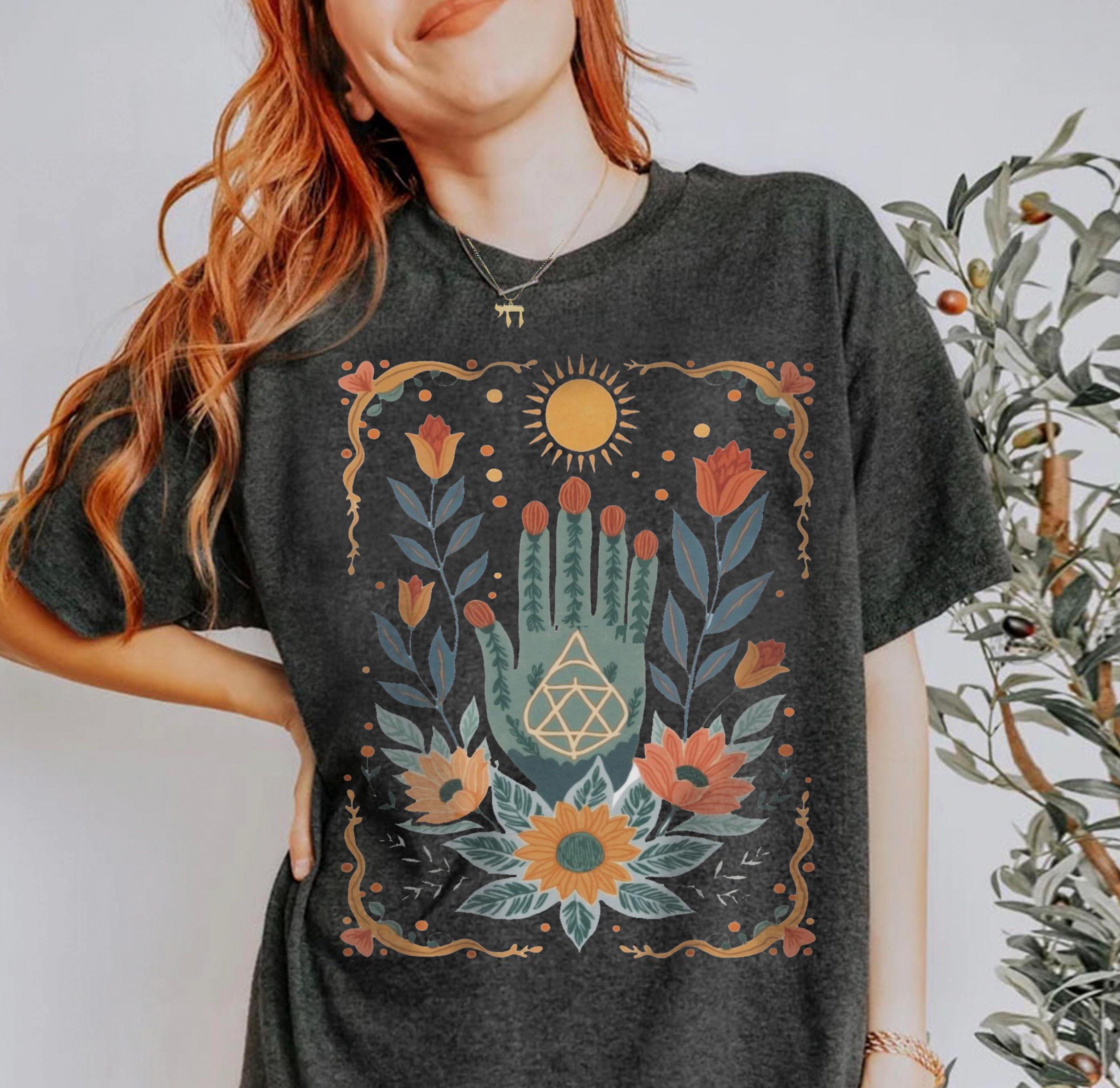 Hamsa Sun Graphic Tee | Jewish Israeli Artist Shirt | Am Yisrael Chai Israel Art T-Shirt Purim Shirt Passover Boho Jewish Apparel Sweatshirt