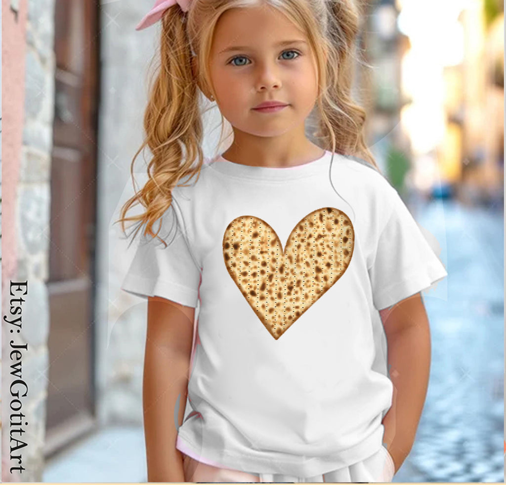 Matzah Heart Passover T-Shirt Sweatshirt Women Funny Jewish Holiday Graphic Tee Seder Pesach Celebration Passover gifts Pesach Gifts Matzo