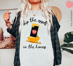Dip Apple Honey Shirt Rosh Hashanah Am Yisrael Chai T-Shirt Shana tova Israeli Artist Jewish Holiday Gifts Kid Onesie Baby Adult Tshirt