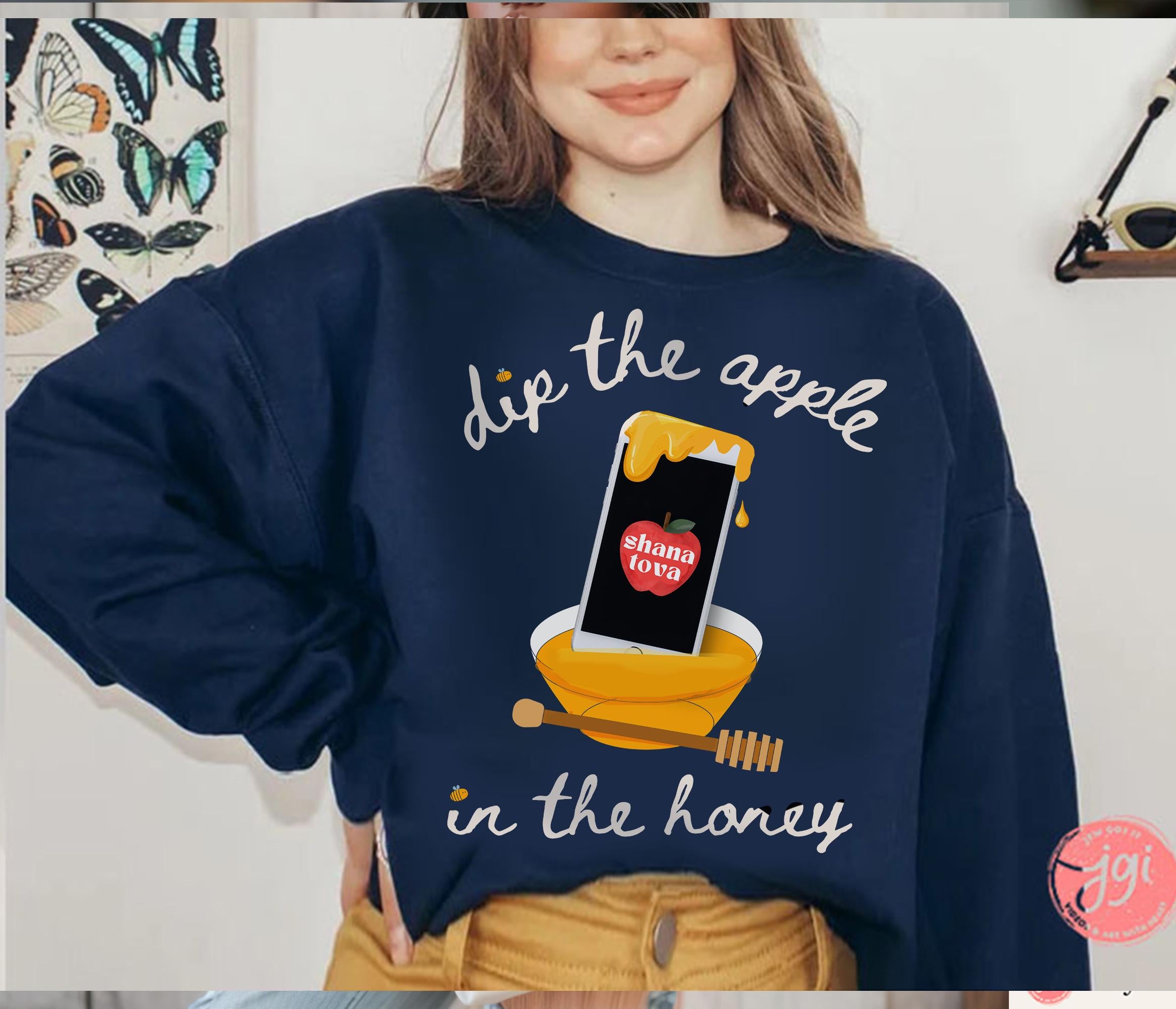 Dip Apple Honey Shirt Rosh Hashanah Am Yisrael Chai T-Shirt Shana tova Israeli Artist Jewish Holiday Gifts Kid Onesie Baby Adult Tshirt