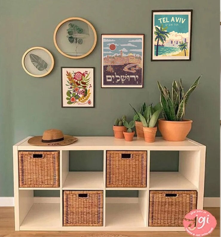 Vintage Tel Aviv Beach Wall Art Poster Print, Hebrew, Jewish art, Israel art, Jewish gift, Hand drawn art aesthetic, Israel art prints gifts