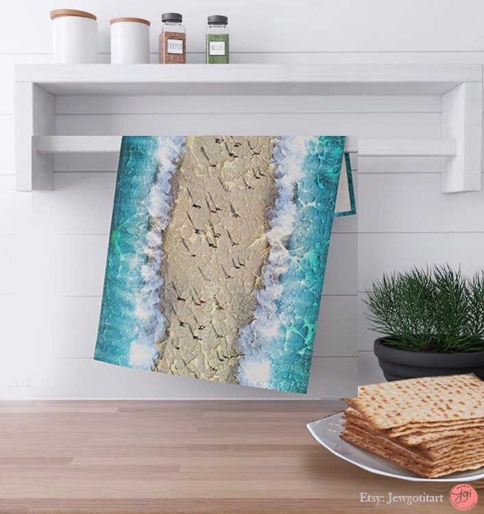 Splitting Sea Kitchen Towel Passover Pesach tea towel cotton towel design Kitchen decor decoration Jewish gift Israeli Am Yisrael Chai art