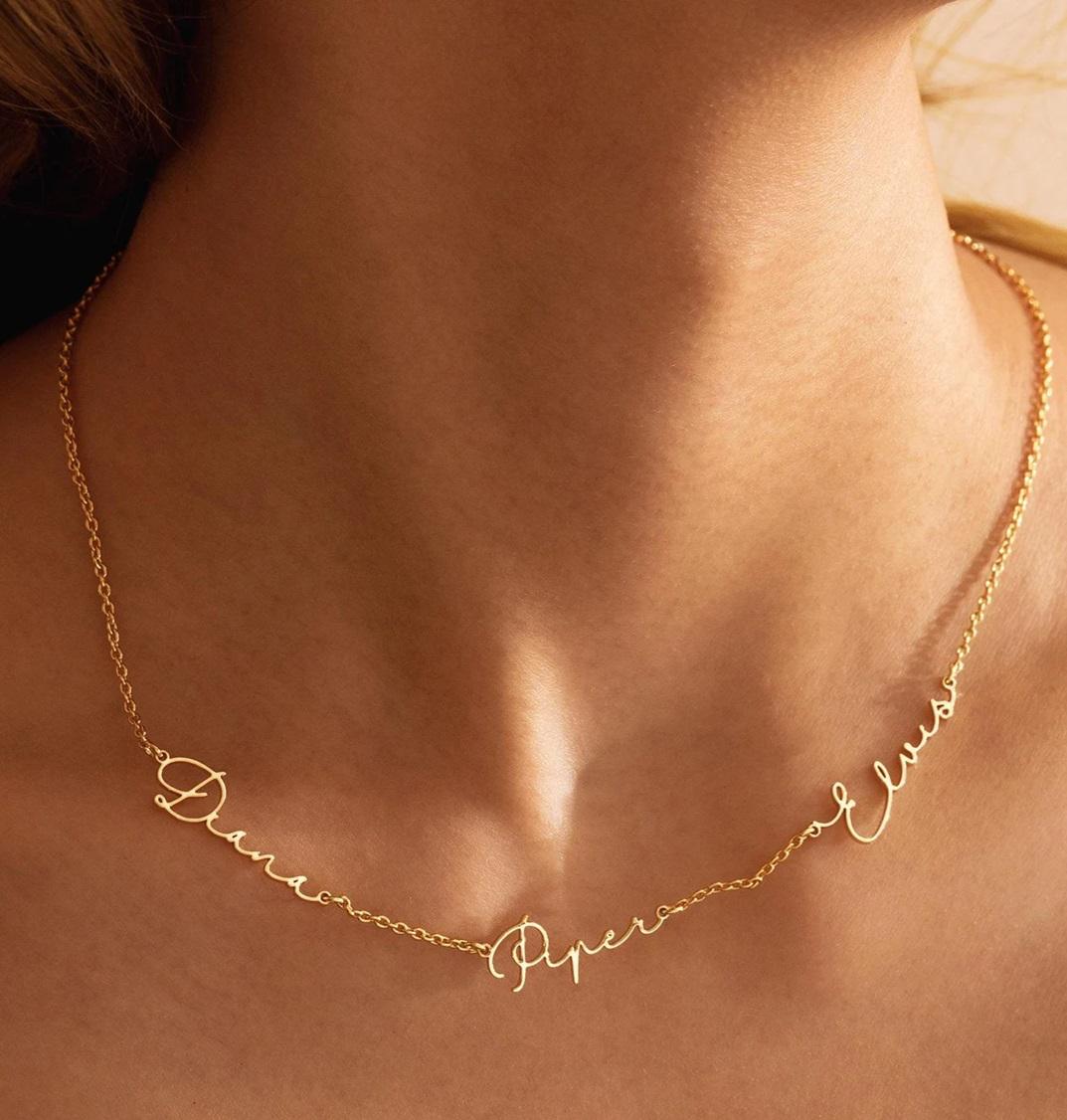 Custom Name Necklace English Hebrew Personalized Jewelry Designed Israeli Artist Customizable Nameplate Necklace Jewish Gift for Her Names